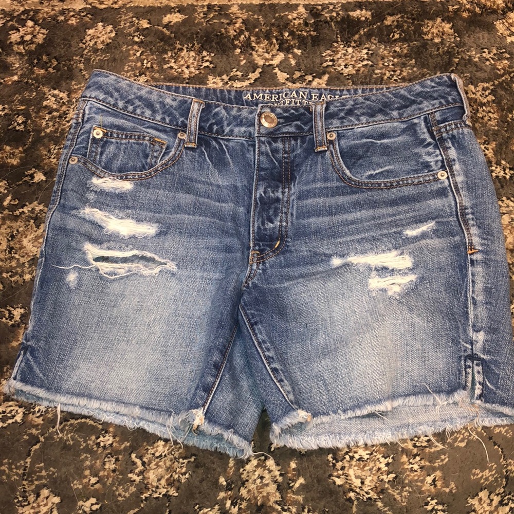American Eagle Outfitters Distressed Blue Slouchy Bermuda Jean Shorts Size 6